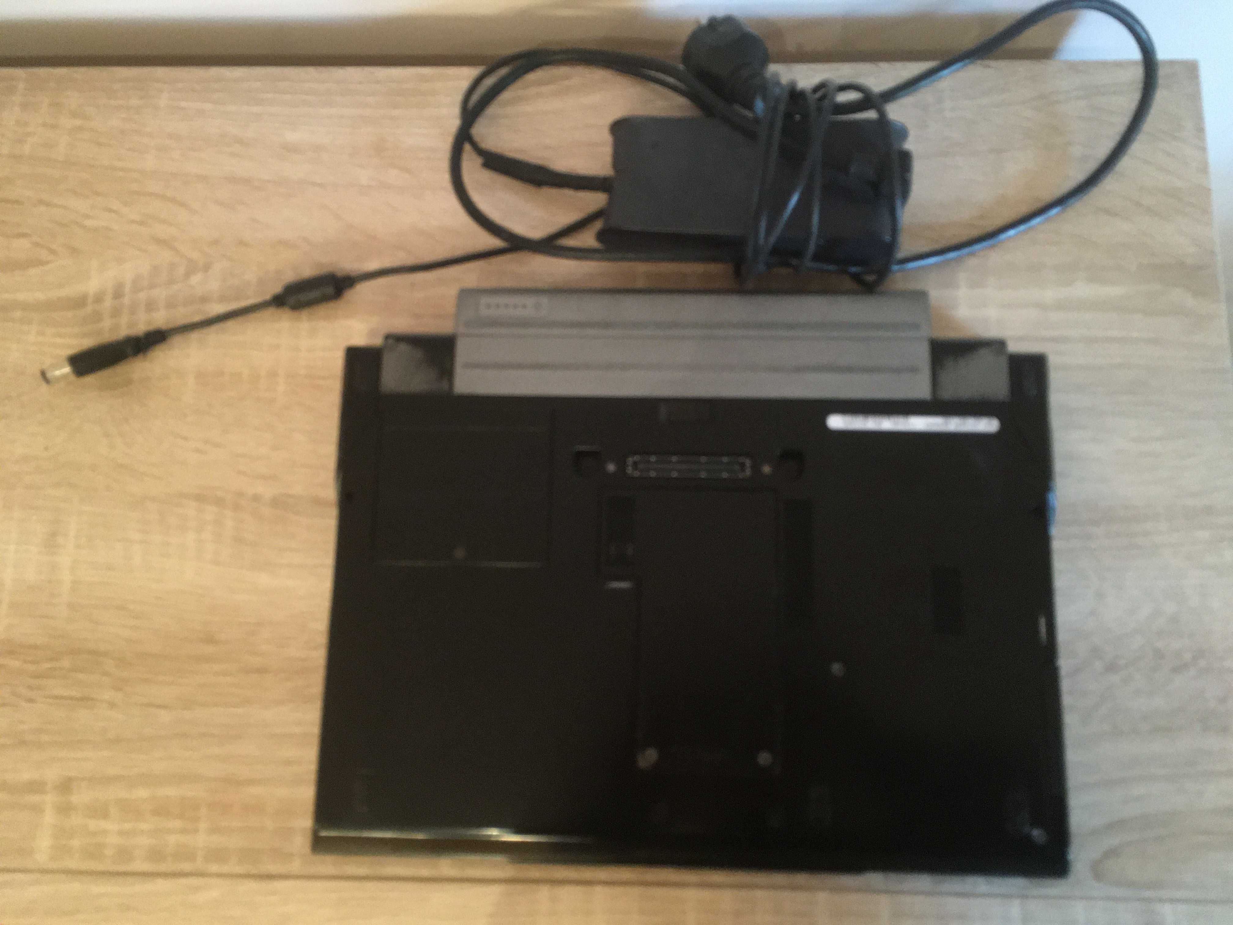 Laptop Dell Latitude E4300, Intel Core 2 Duo P9400, 4/320GB