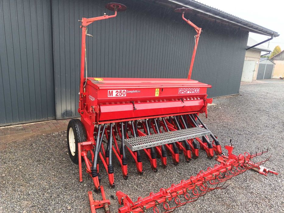 Siewnik Gaspardo M250 ładny Amazone 2.5m