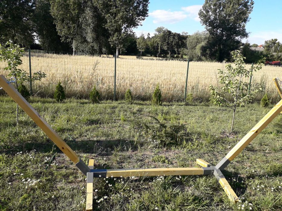 Hamak ogrodowy  drewniany   stelaż