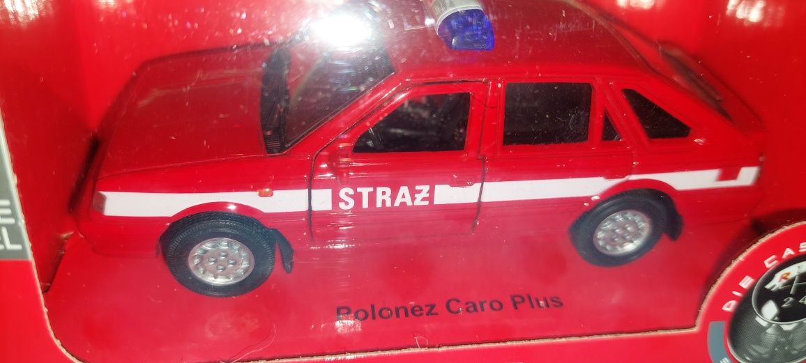 Polonez Caro Plus Straż, model z PRL-u, skala 1:34, nowe autko