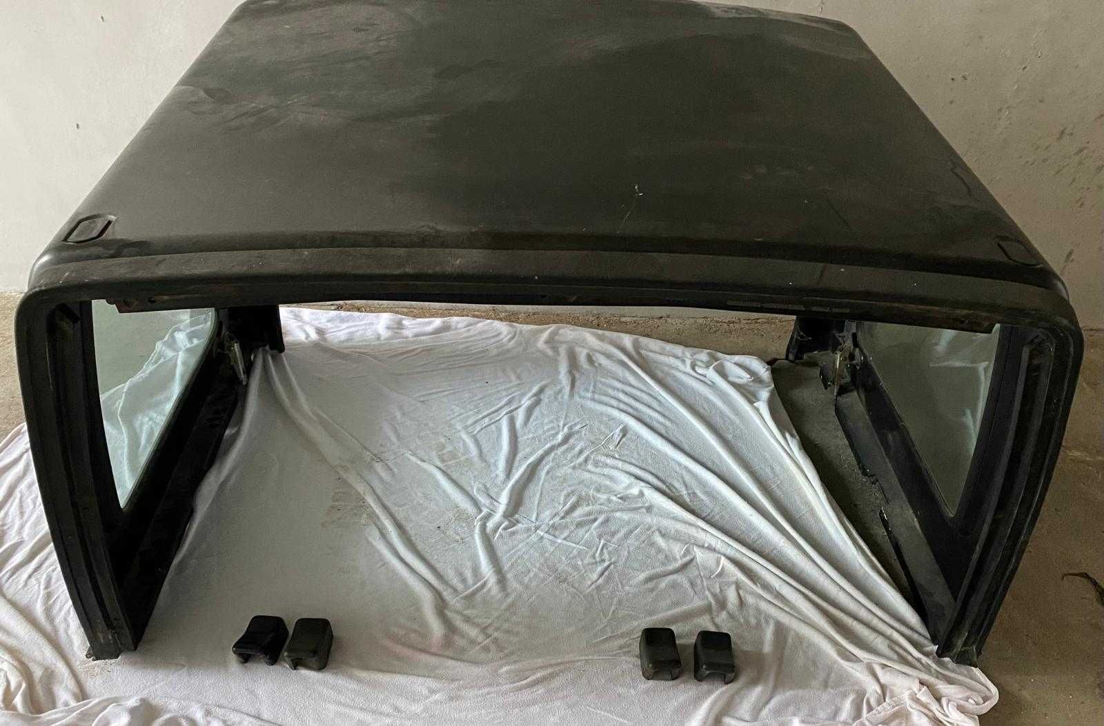 Suzuki Samurai hardTop e vidro traseiro