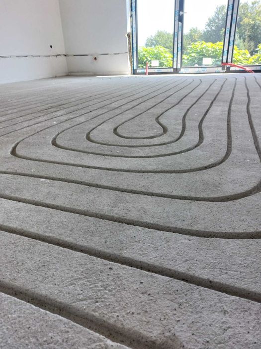 Frezowanie wylewek pod ogrzewanie podłogowe bezpyłowe bruzdowanie