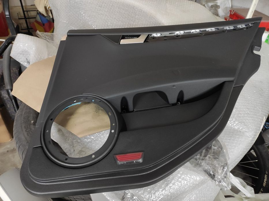 Tampos traseiros quartelas mercedes w204 Novos