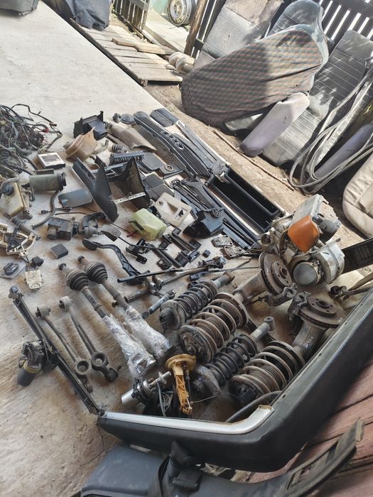 Шрот розборка запчастини ауді 100 с3 2.0 радіатор коробка генератор ст