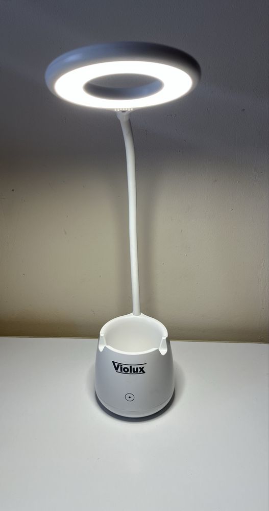 Настільна лампа з акумулятором LED 6W Violux