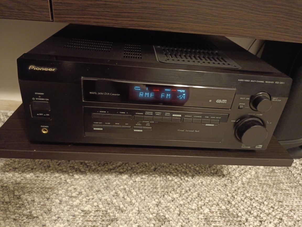 Amplituner Pioneer vsx-d511 5.1 dolby digital