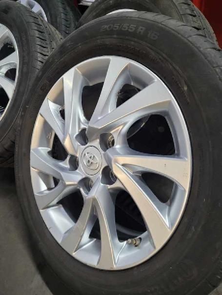 Komplet opon Continental  2021