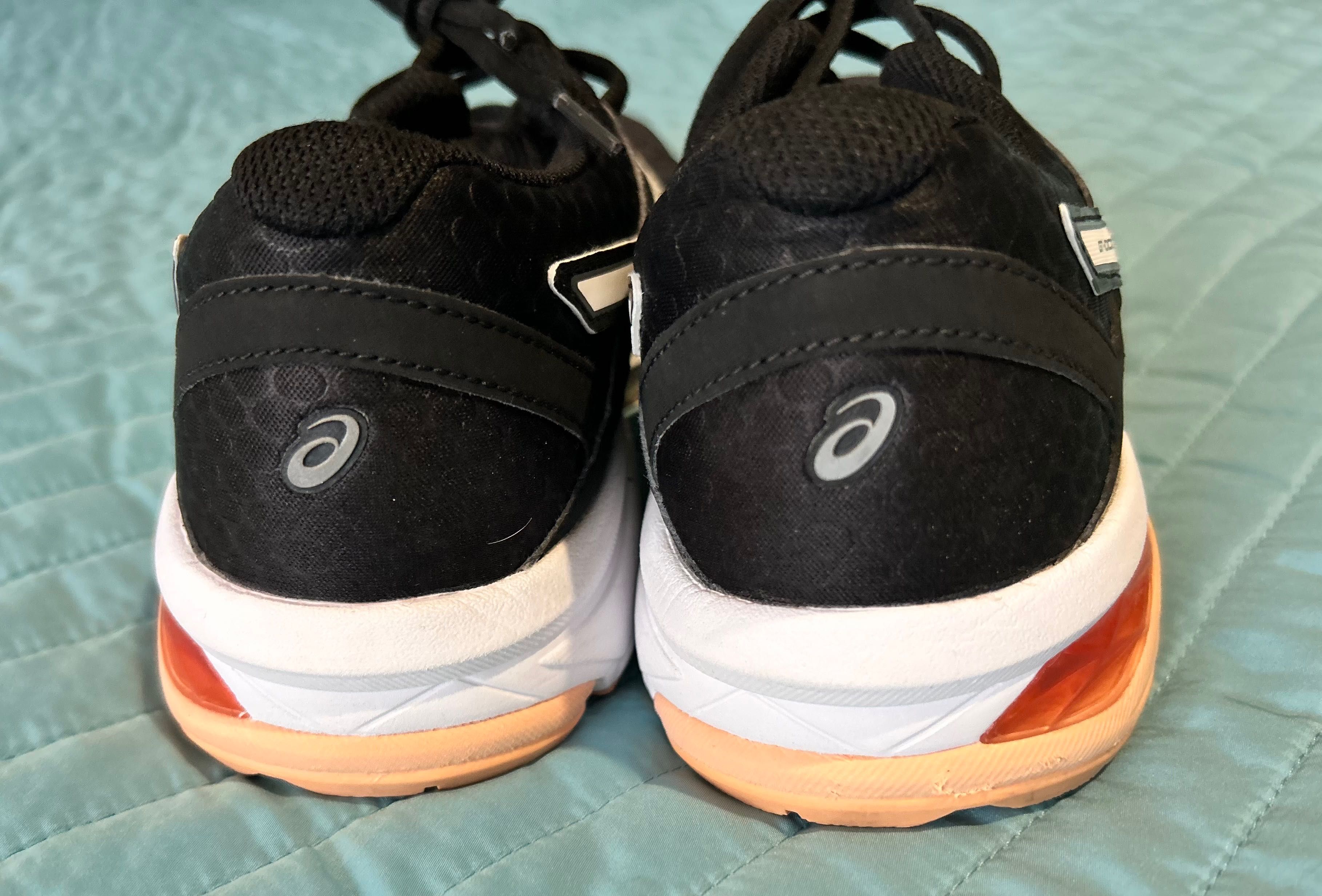 ASICS  GT 1000 buty sportowe r.38