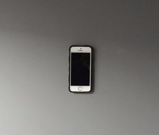 Capa preta Anti-Gravidade iPhone 5/5s/SE