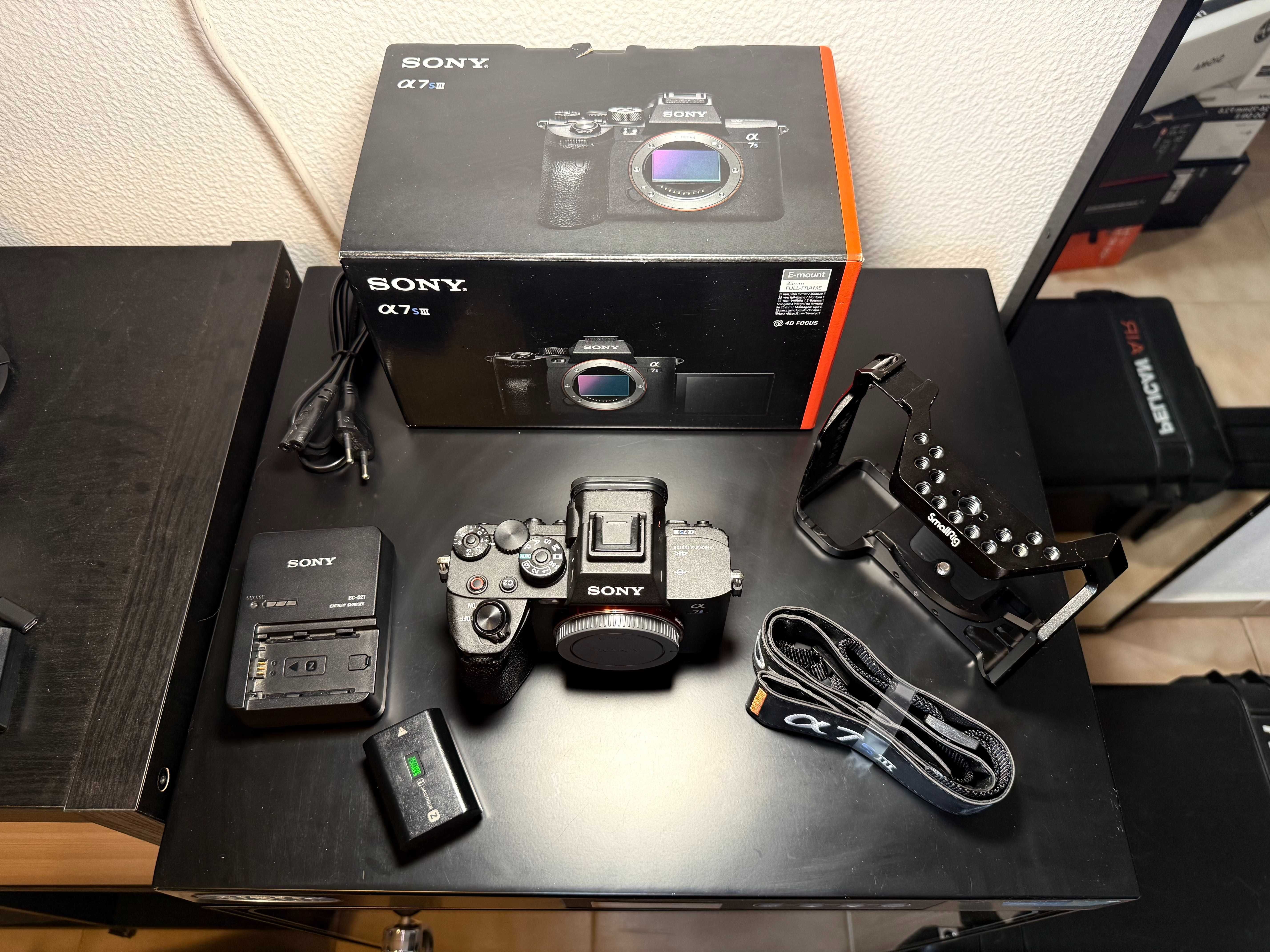 Sony A7S III como nova! Caixa + Cage SmallRig
