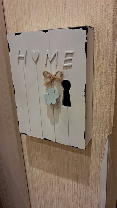 Ключница шкафчик для ключей Home