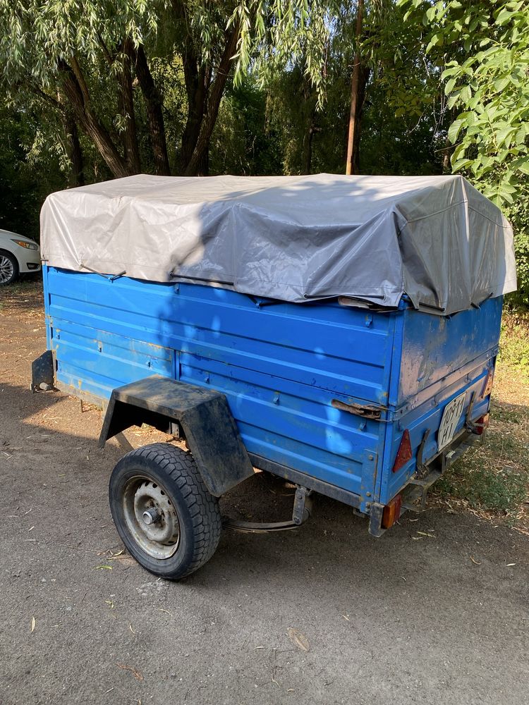 Продам прицеп легковий