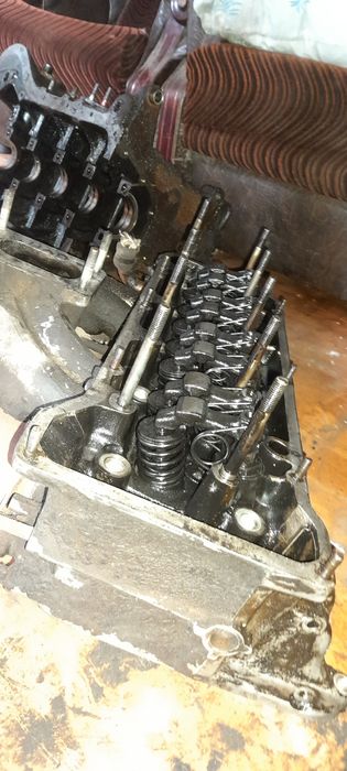 Продам головку ваз 2105