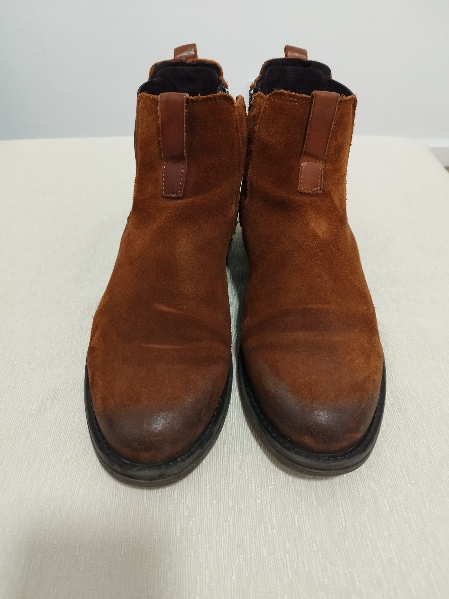 Botas de homem tamanho 40