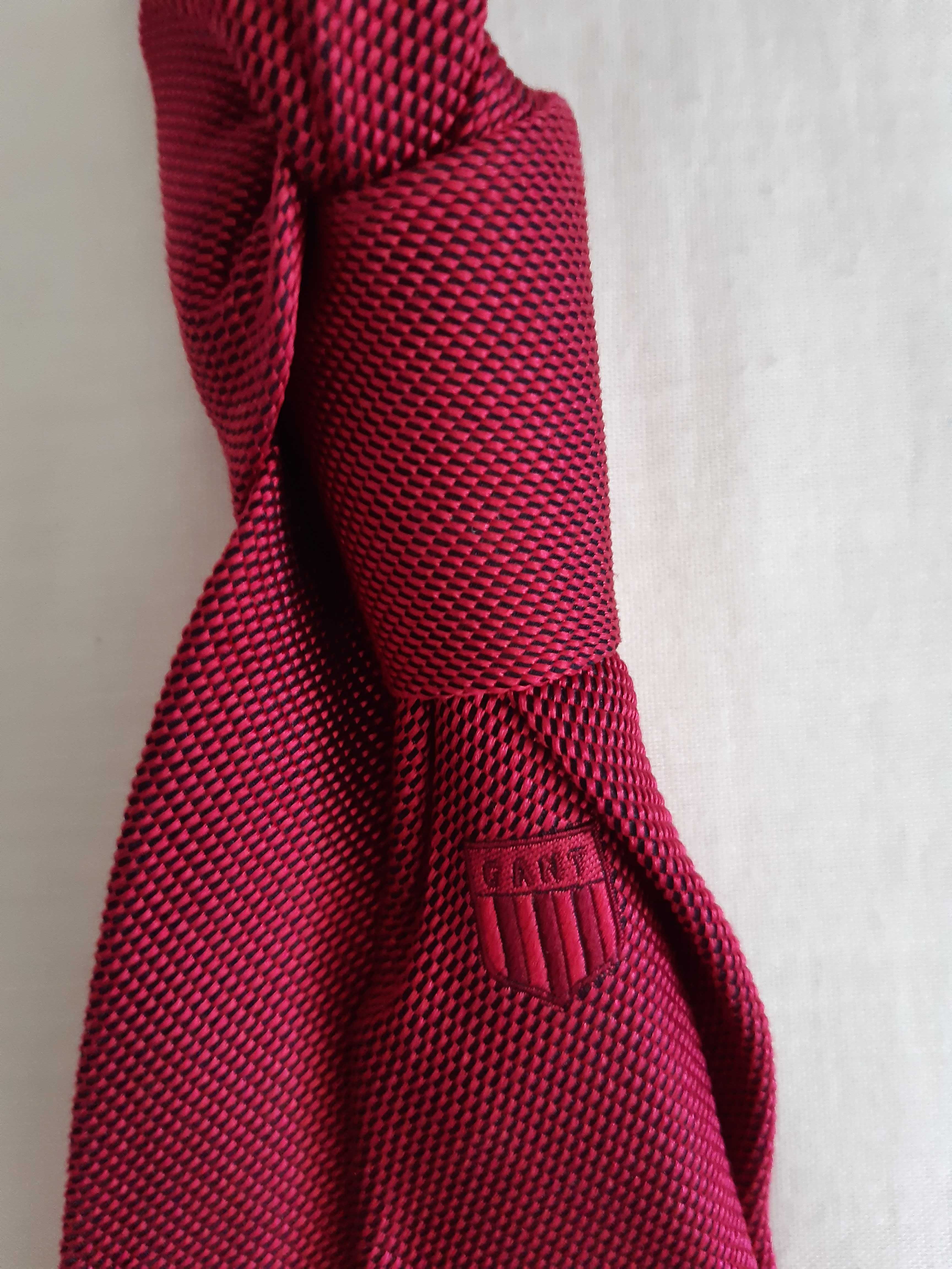 Gravata de seda de cor bordeaux - Marca Gant