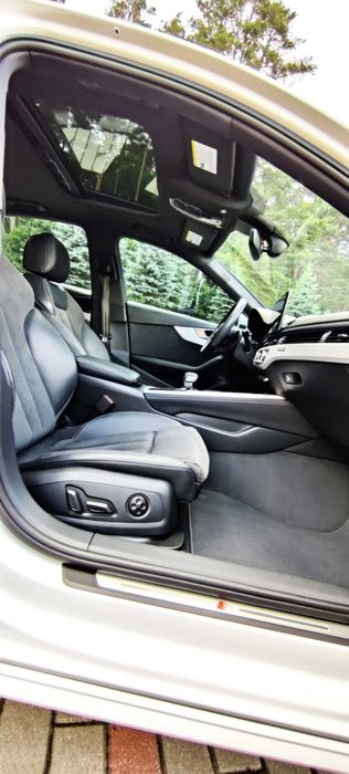 Audi A4      2020