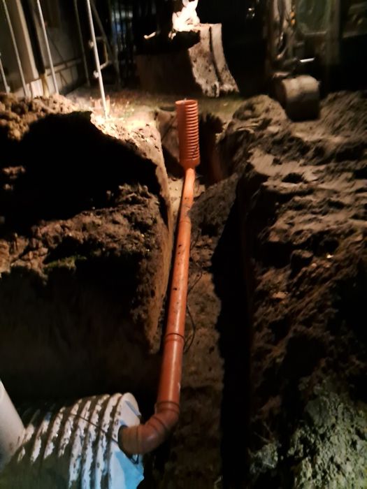 Przyłącza kanalizacji wody gazu