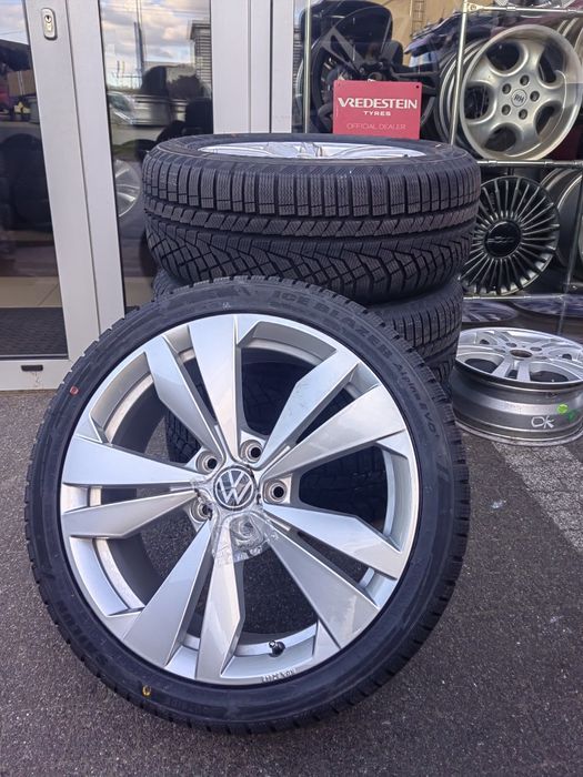Koła ZIMA Alu Vw Golf V VII Caddy Touran Passat Skoda 225/40R18 Sailun