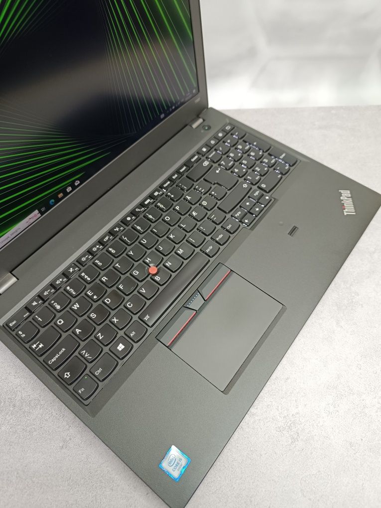 Ноутбук Lenovo ThinkPad T560/I5-6200U/8 ГБ/256/15.6 "Full HD/Гарантія