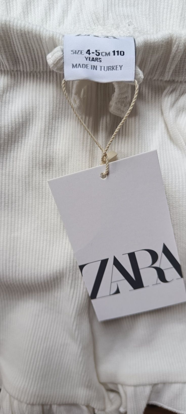 Spodenki marki Zara rozmiar 110 4-5 lat
