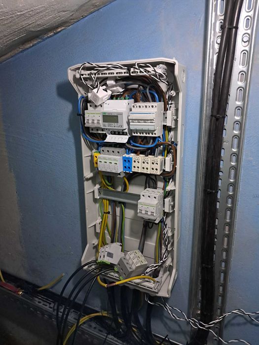 Fotowoltaika 11.6kw /17kwh pełna hybryda off-grid DEYE UPS 3 Fazy