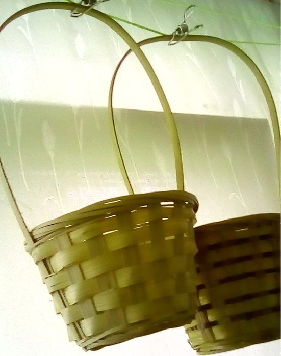 Корзинка.     1 шт -    кашпо.  .