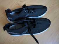 Sneakersy   Buty Sportowe Siatkowe z Noskiem  Rozm . 42  NOWE