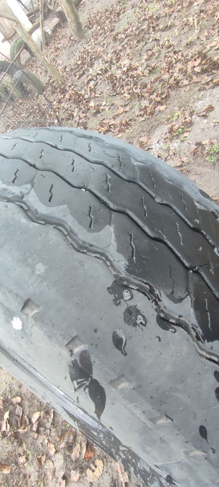 Продам вантажні шини 385/55 r22.5
