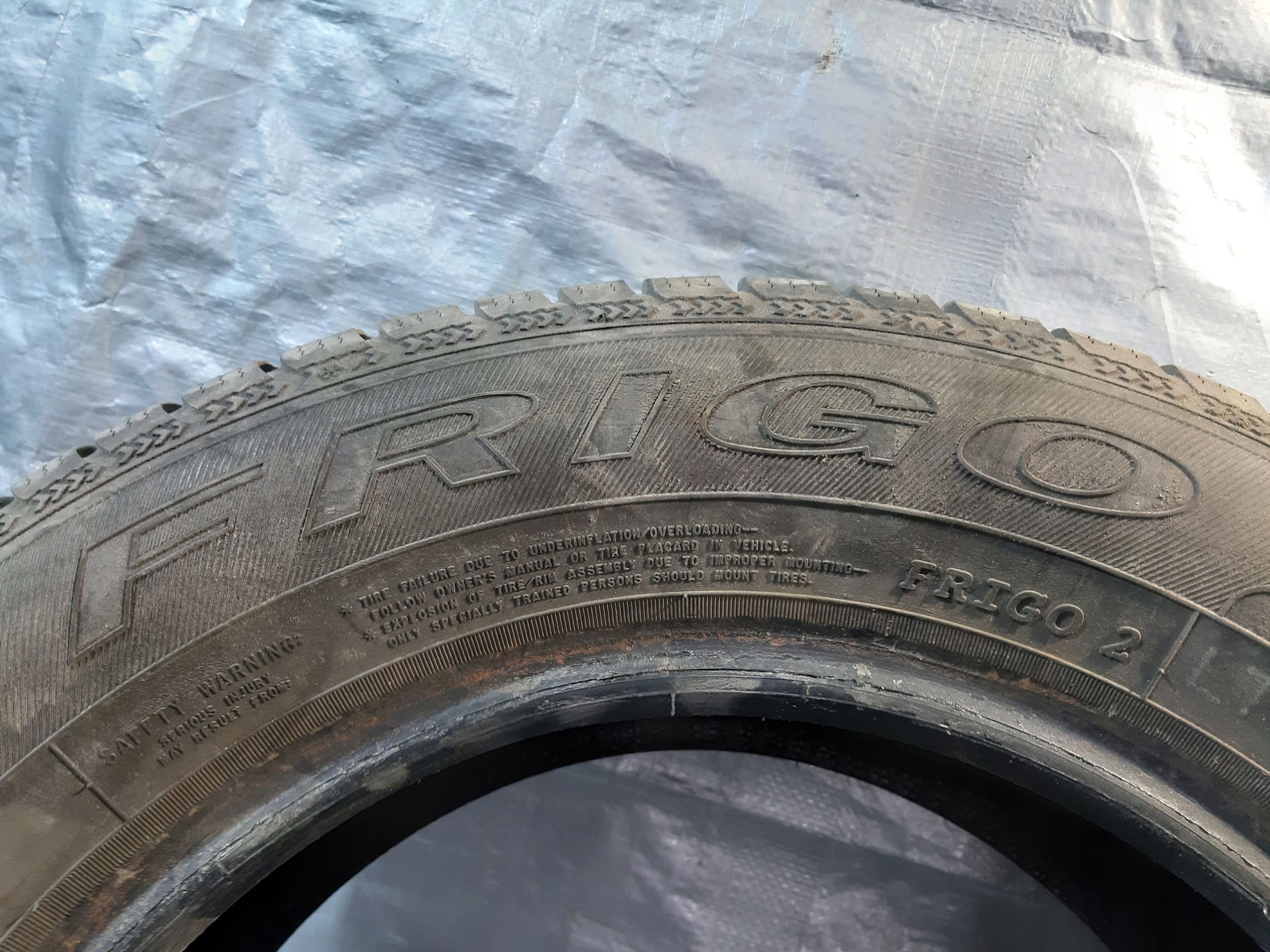 Opony Zimowe 2x Dębica Frigo 2/195/65 R15/91t