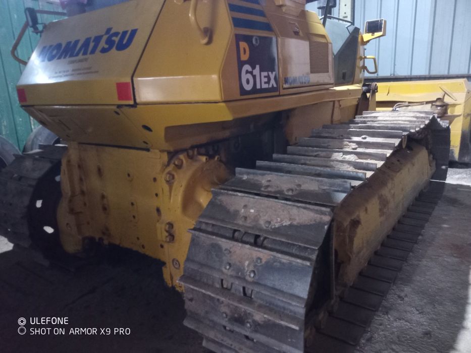 Bulldozer Komatsu D61EX