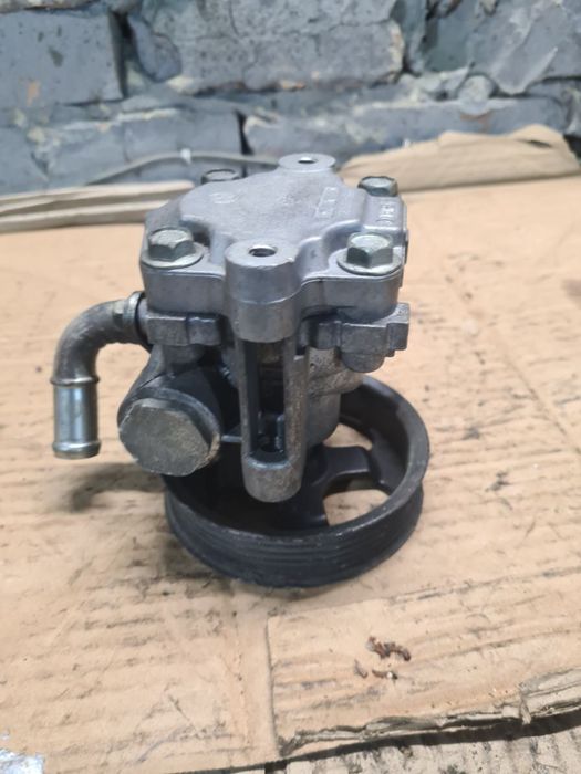 Гур гідропідсилювач керма Jeep Patriot Compas Chrysler Sebring 2.0 crd