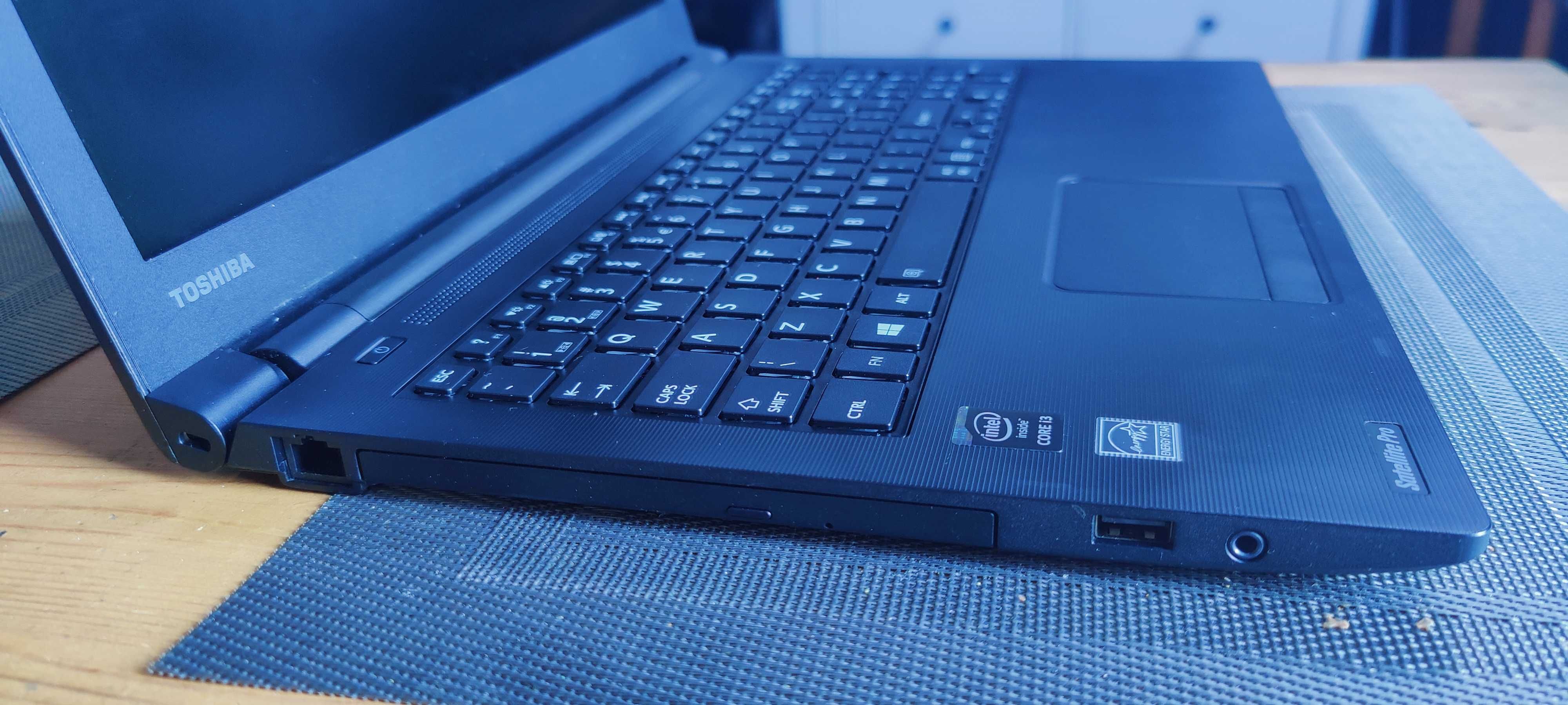 Toshiba R50 - 15,6 cala -Core i5 4x2,70 GHz -8GB Ram -240GB SSD -Win10