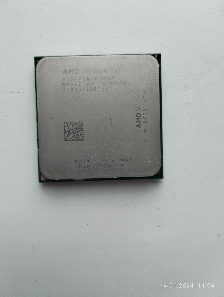Процесор AMD Athlon ll X3 445.