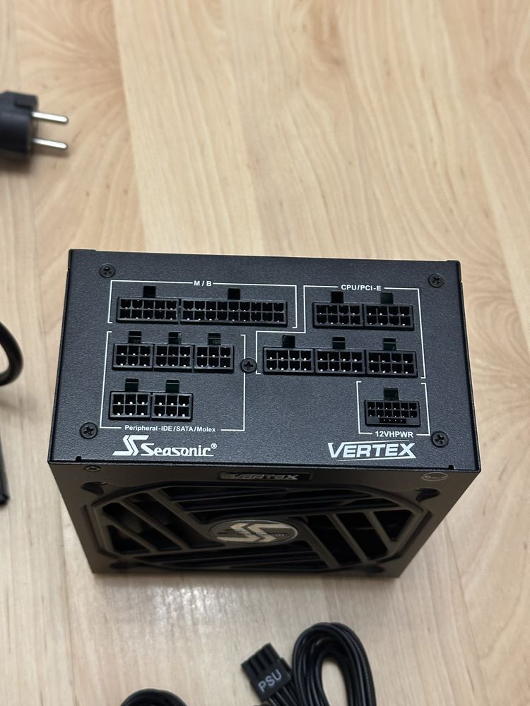 SeaSonic VERTEX GX-1200w ATX 3.0 / PCIe 5.0 Gold 12VHPWR