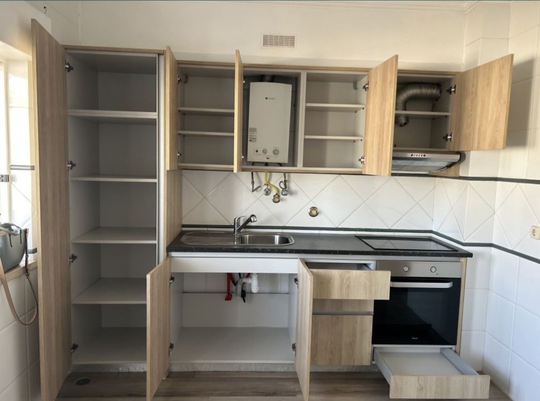 Cozinha em ótimo estado