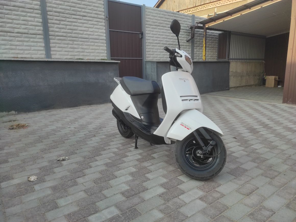 Продам Honda lead Af20 50 кубів
