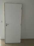 Porta em MDF lacada branca