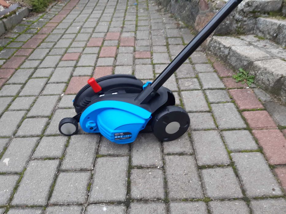 Podkaszarka Krawędziowa Gude Kompletna Powystawowa