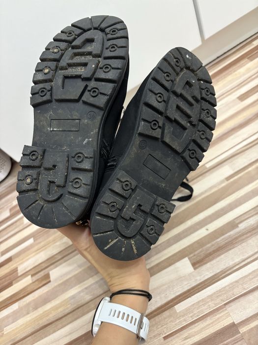 Buty na zamek Reserved r.34