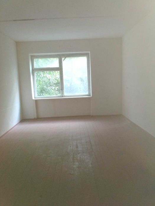 Група нежитлових приміщень по пров. Павлова, 16 м. Сміла, 984,5 кв.м,