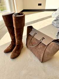 Conjunto de botas e malas da marca Carolina Herrera