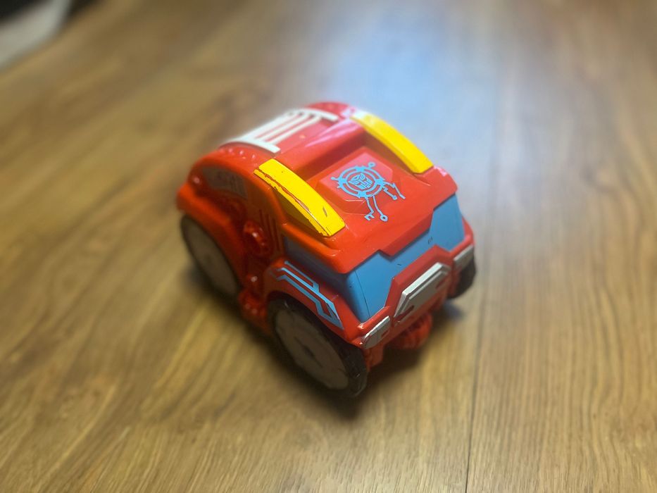 Transformers Rescue bots optimus prime zmienia się transformuje duzy