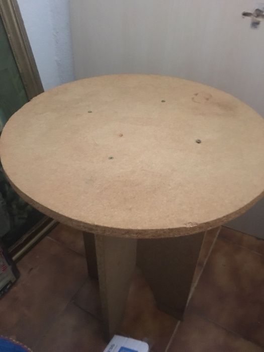 Vende mesa madeira