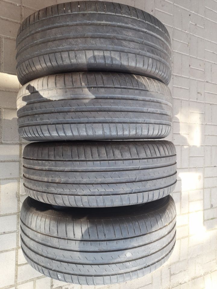 Michelin Pilot Sport 4 SUV 235/60r18