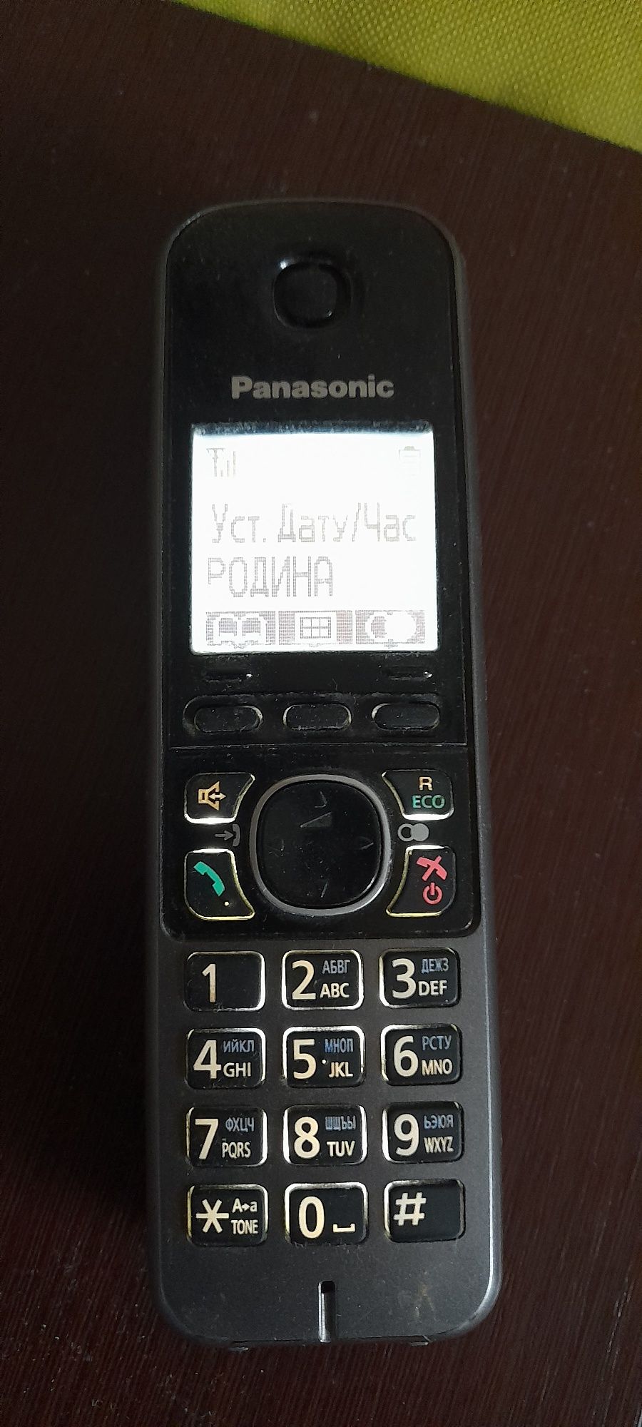 Цифровий бездротовий телефон Panasonik