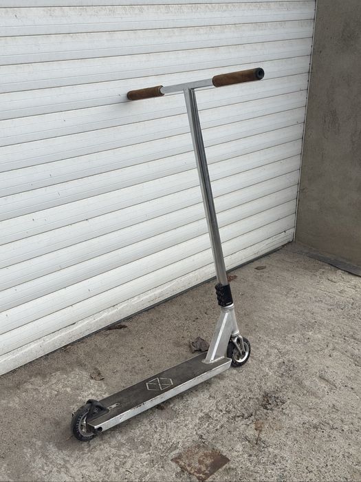 Самокат трюковой кастом