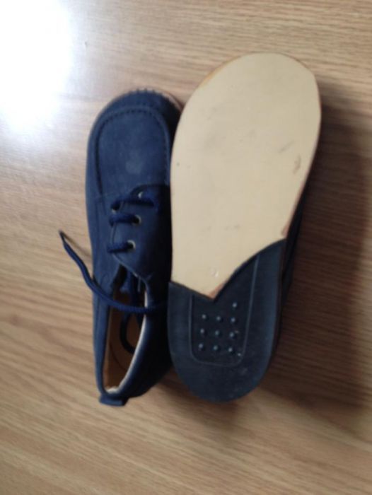 Sapatos/Chinelos/sandálias-30- alguns novos