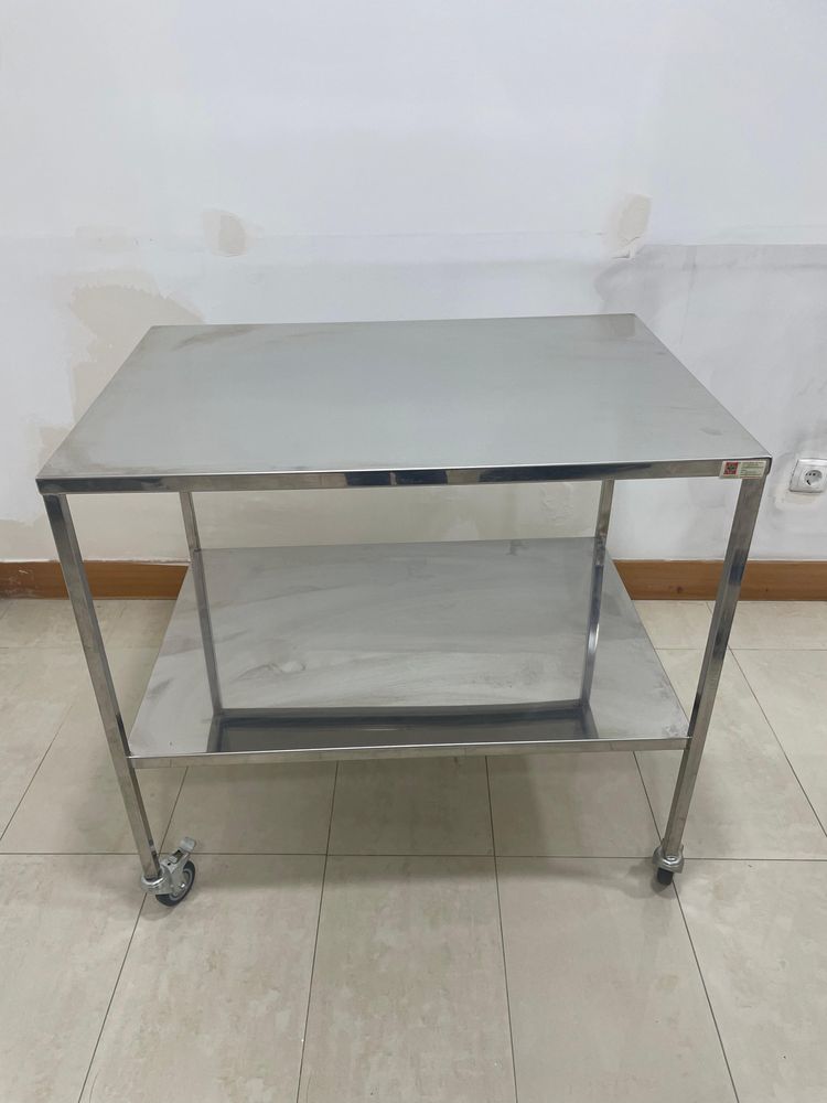 Carrinhos aço inox com rodas