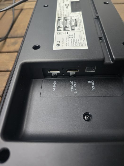 Zestaw LG: TV55" UHD/HDR + soundbar 4.1.2 500W