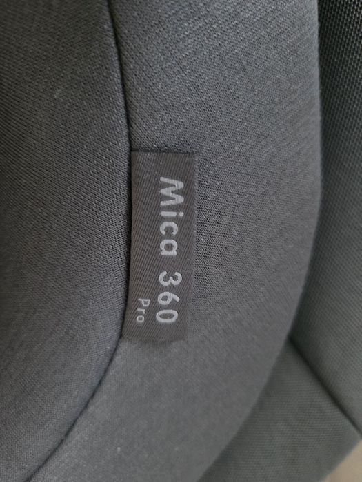 Fotelik samochodowy Maxi Cosi Mica 360 Pro, 0-18 kg.